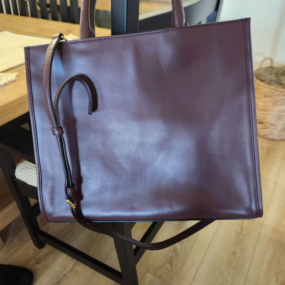 Handbag - Picture 9 of 13
